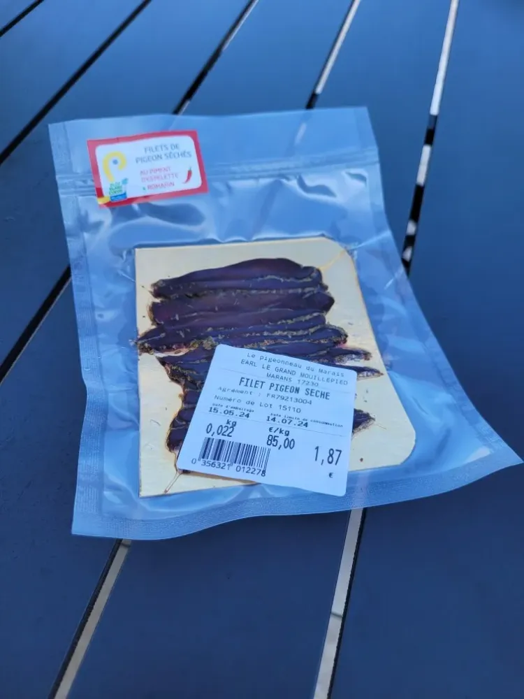 Filets de pigeon séchés au Piment et Romarin